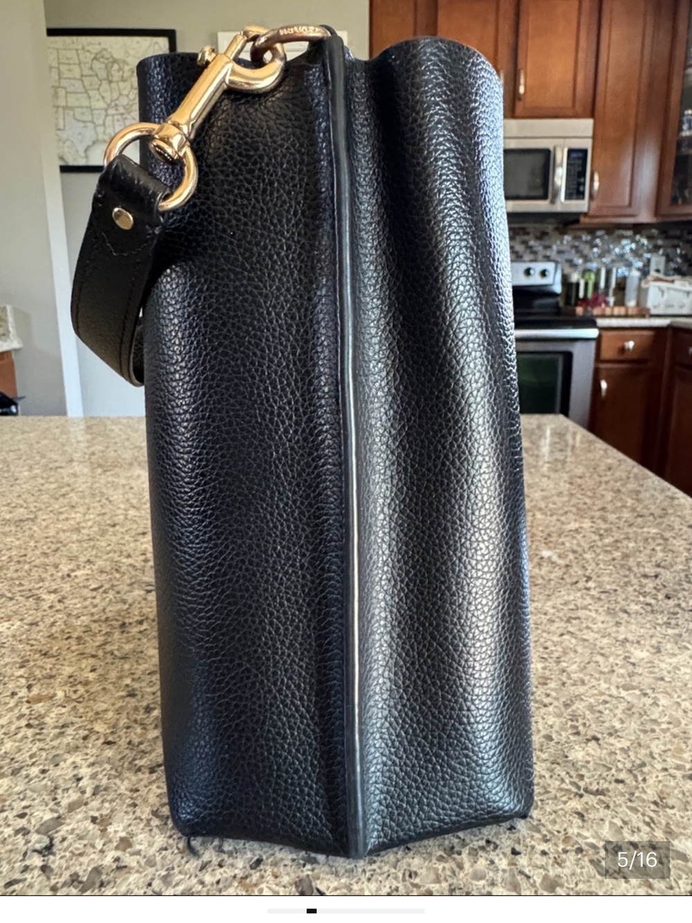 Coach Black Pebbled Leather Bucket Shoulder Bag with Gold Hardware - Picture 4 of 12